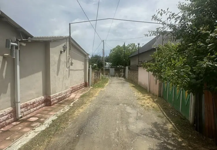 7 sot Torpaq Satılır, Xudat