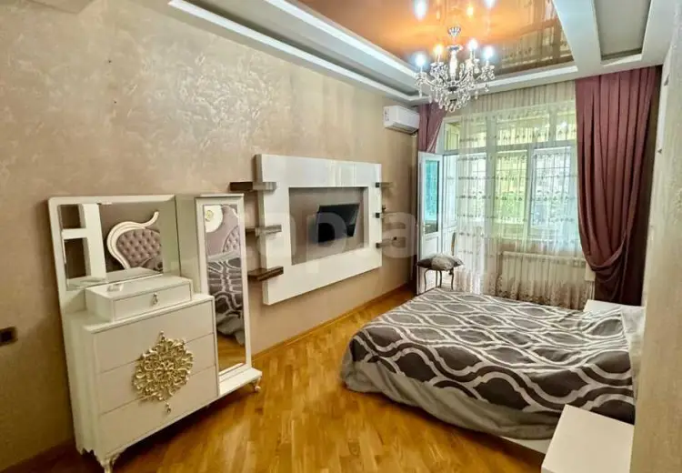 1 000 AZN - 2 otaqlı mənzil Kirayə (aylıq), Bakı