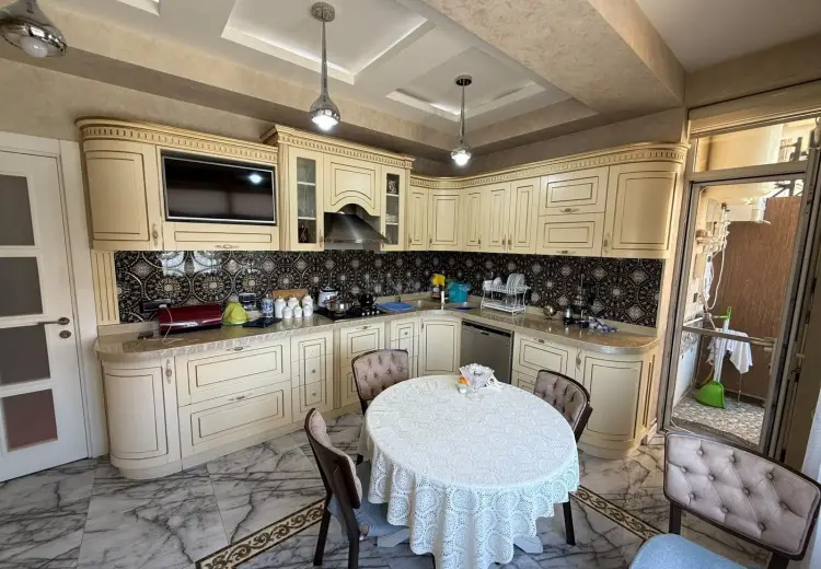 5 otaqlı mənzil Satılır, Abşeron