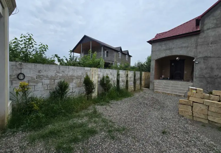7 otaqlı mənzil , Quba