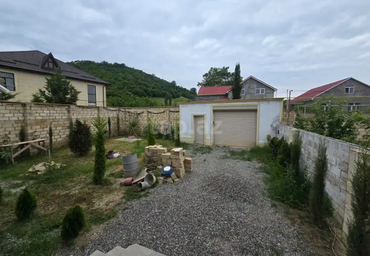 7 otaqlı mənzil , Quba