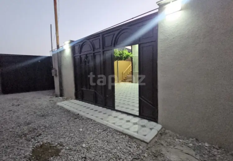 4 otaqlı mənzil , Bakı