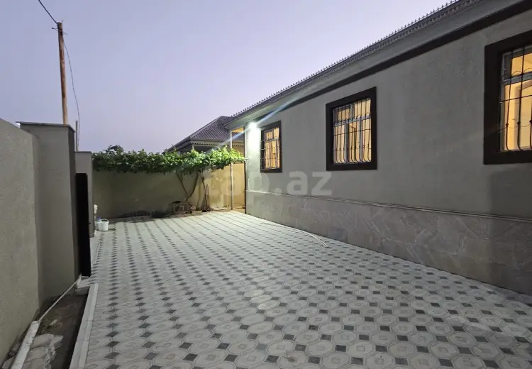 4 otaqlı mənzil , Bakı