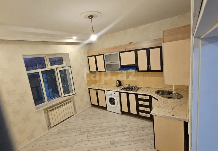4 otaqlı mənzil , Bakı