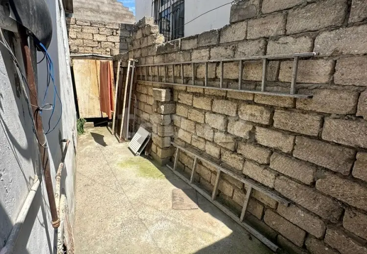 7 otaqlı mənzil , Bakı