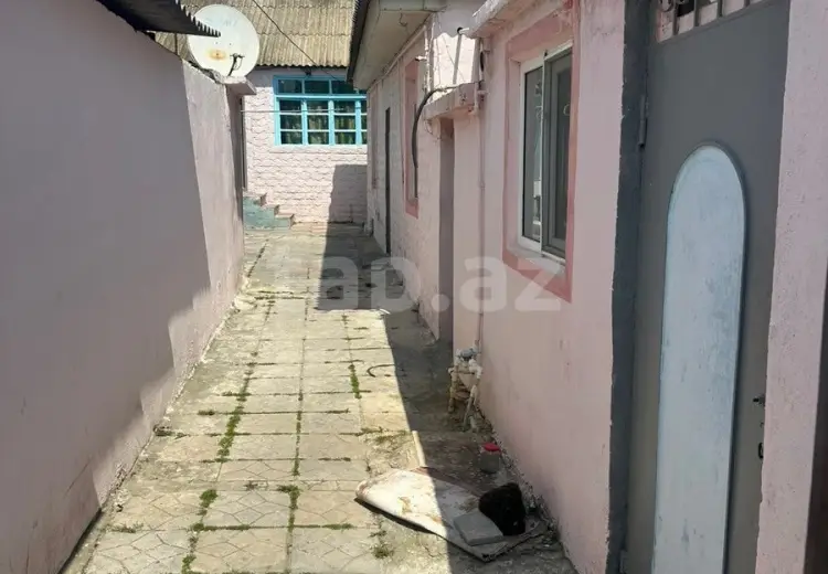 7 otaqlı mənzil , Bakı