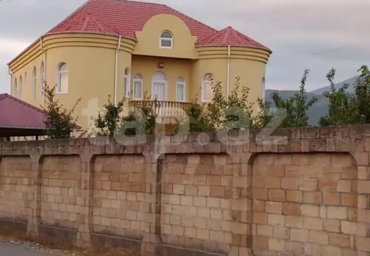 7 otaqlı mənzil , İsmayıllı