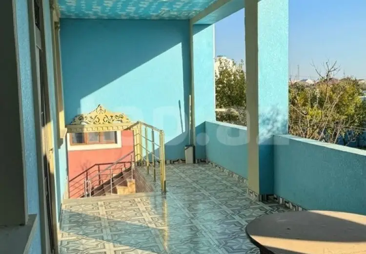 150 000 AZN - 6 otaqlı mənzil , Mehdiabad, Abşeron