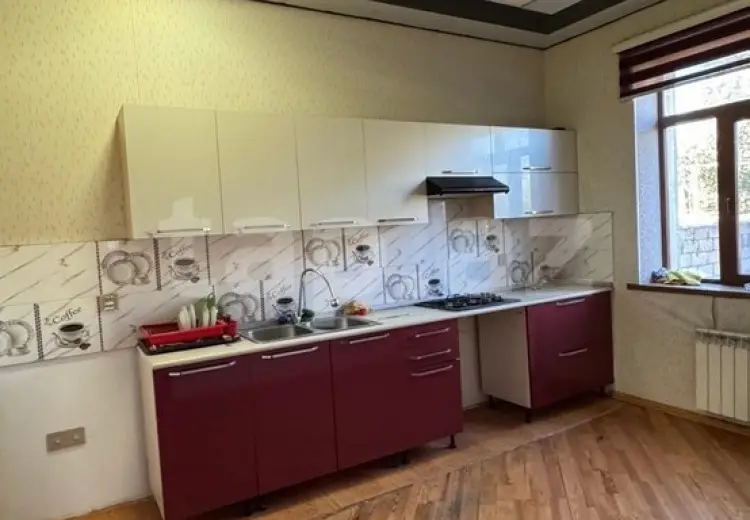 150 000 AZN - 6 otaqlı mənzil , Mehdiabad, Abşeron