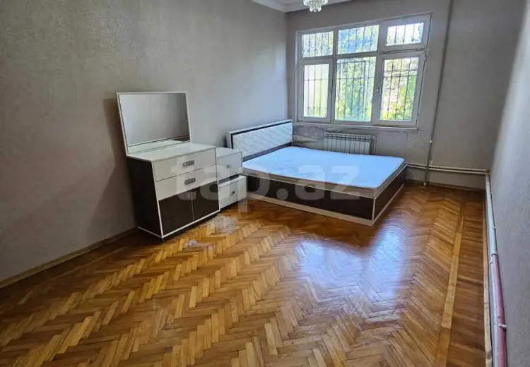 3 otaqlı mənzil , Bakı