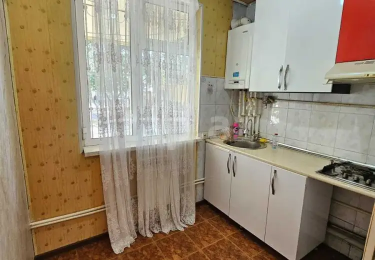 3 otaqlı mənzil , Bakı