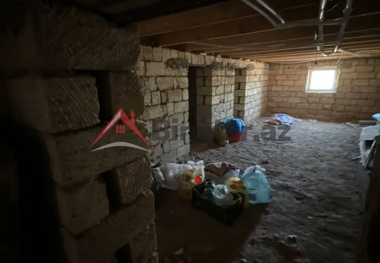 11 otaqlı mənzil Satılır, Xırdalan