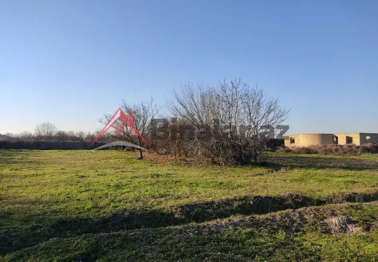 100 sot Torpaq Kirayə (aylıq), Salyan