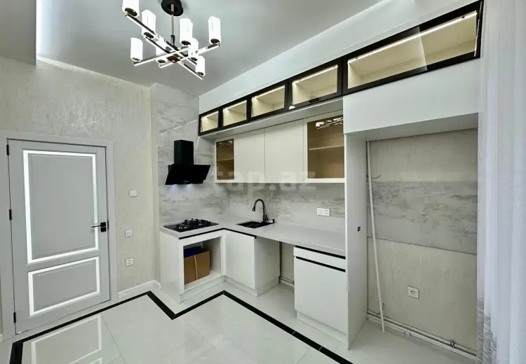 3 otaqlı mənzil , Bakı