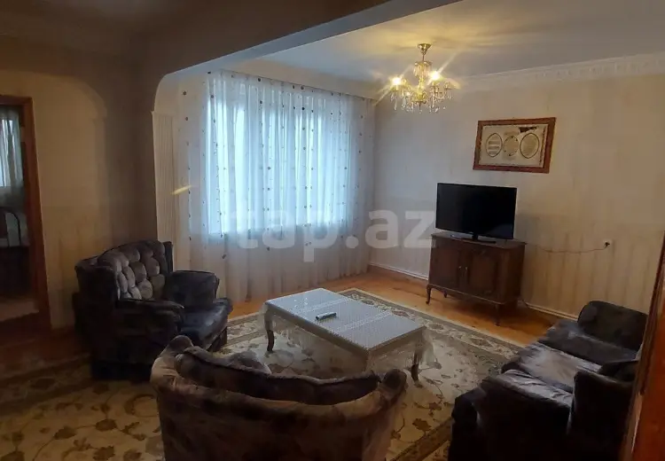 5 otaqlı mənzil , Gəncə