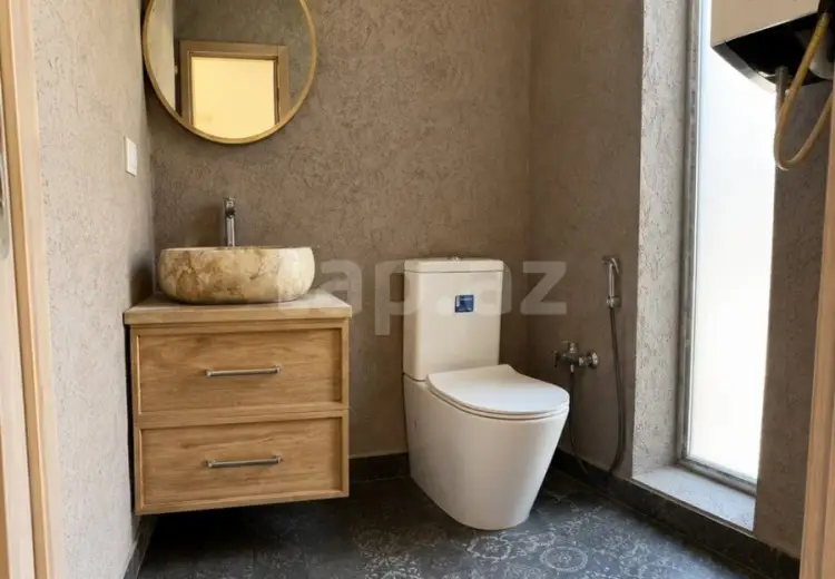 6 otaqlı mənzil , Quba