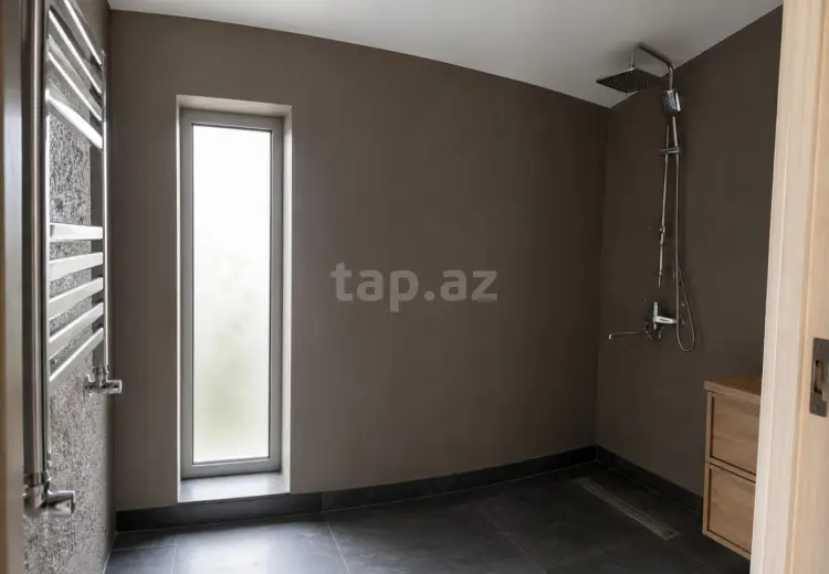 6 otaqlı mənzil , Quba