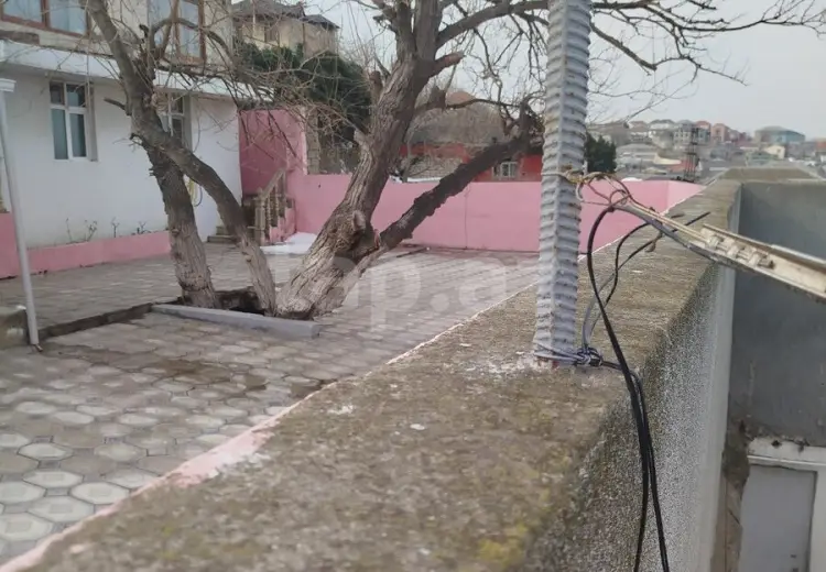 3 otaqlı mənzil , Bakı
