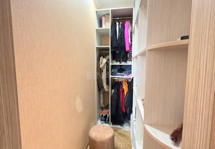 4 otaqlı mənzil Satılır, Yeni Yasamal qəs., Yasamal, Bakı