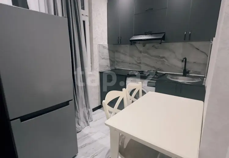 670 AZN - 2 otaqlı mənzil Kirayə (aylıq), Bakı