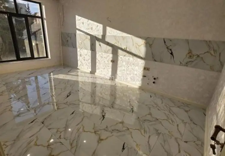 360 000 AZN - 7 otaqlı mənzil Satılır, Qaraçuxur qəs., Suraxanı, Bakı