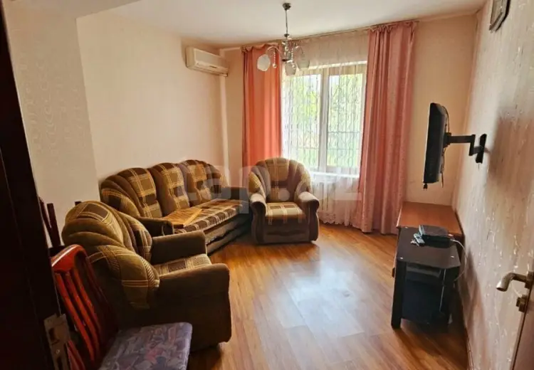 180 AZN - 6 otaqlı mənzil Kirayə (günlük), Novxanı, Abşeron
