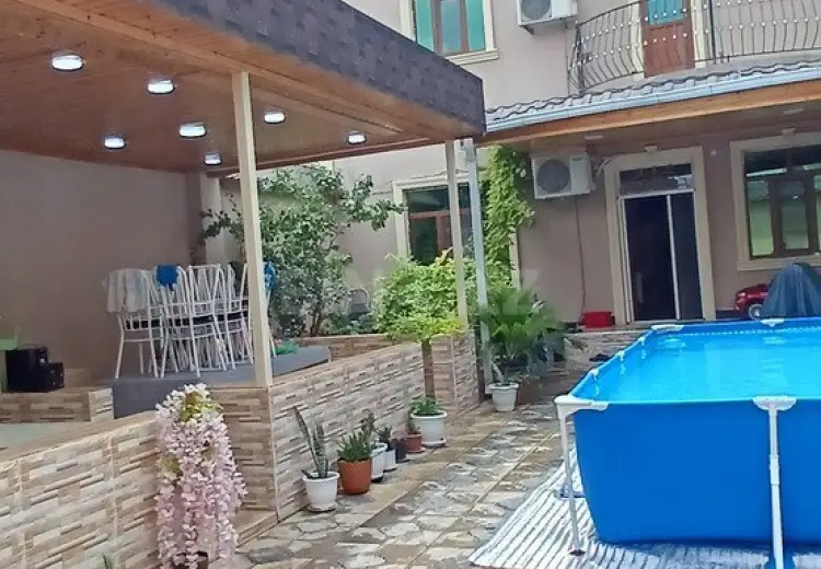 6 otaqlı mənzil Satılır, Gəncə