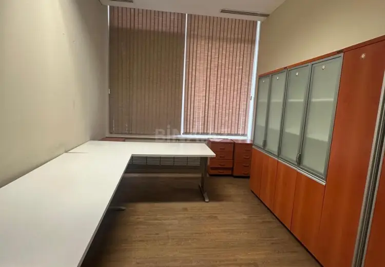 303 m² Obyekt / Ofis Kirayə (aylıq), Nəsimi, Bakı
