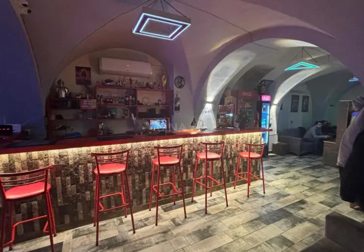400 m² Obyekt / Ofis Kirayə (aylıq), Sahil qəs., Səbail, Bakı