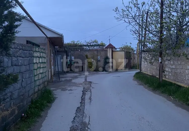 3 otaqlı mənzil , Bakı