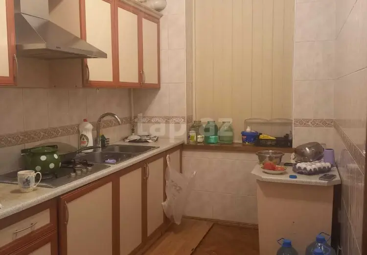 3 otaqlı mənzil , Bakı