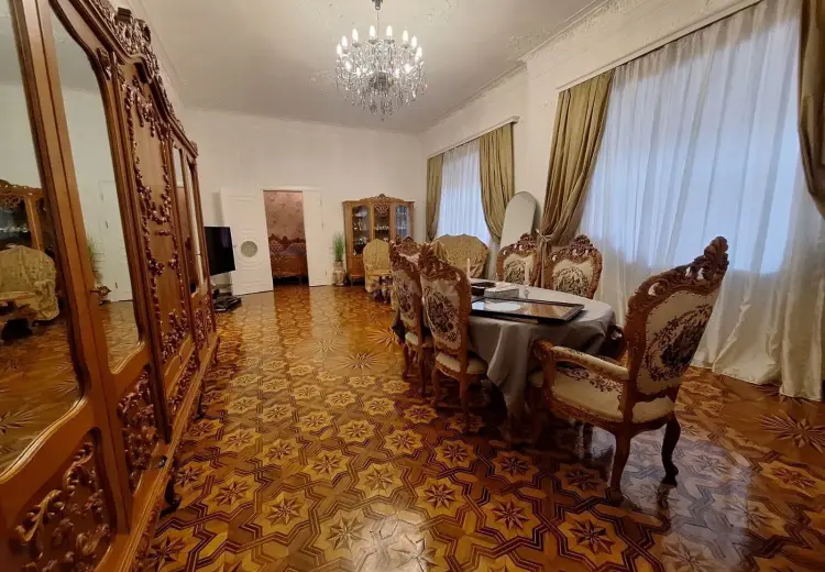 4 otaqlı mənzil Satılır, Sahil qəs., Səbail, Bakı
