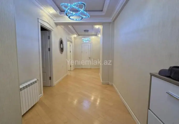 250 000 AZN - 4 otaqlı mənzil Satılır, Yasamal qəs., Yasamal, Bakı