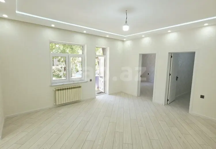 3 otaqlı mənzil , Səbail, Bakı