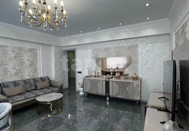 4 otaqlı mənzil , Bakı