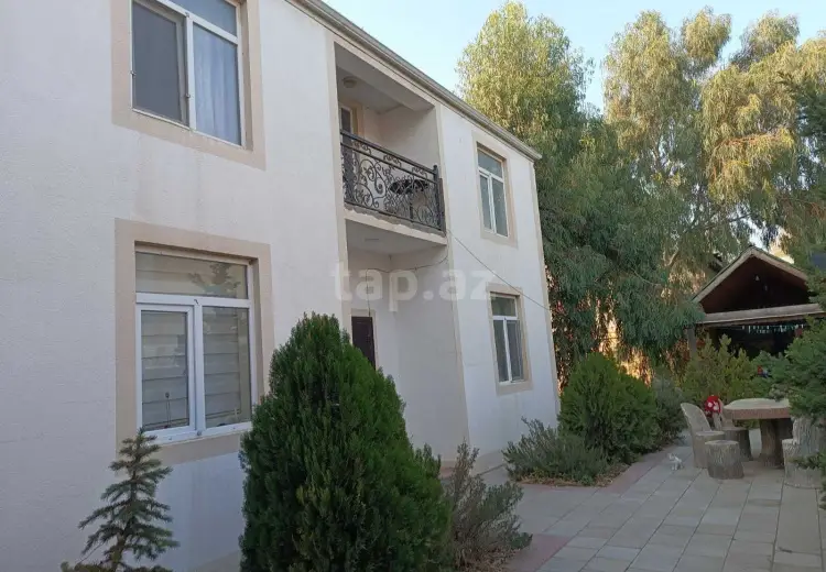 3 otaqlı mənzil , Bakı