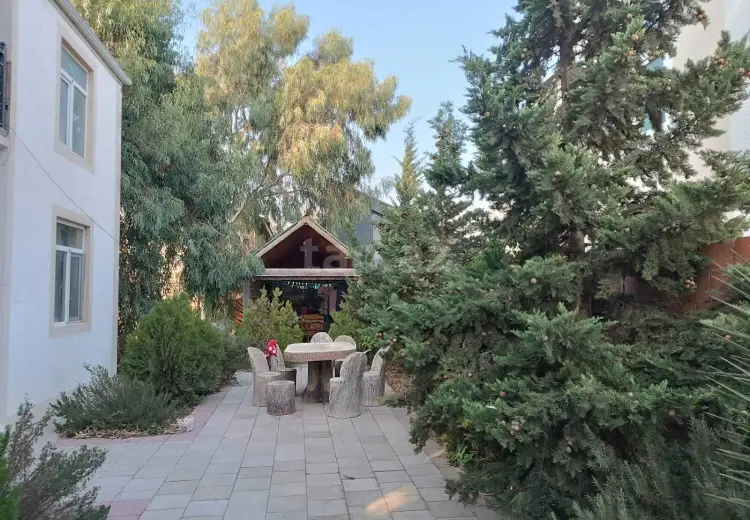3 otaqlı mənzil , Bakı