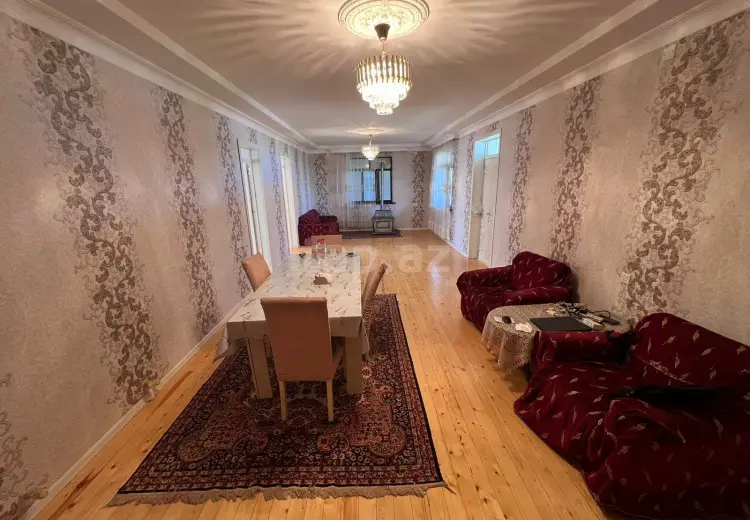 7 otaqlı mənzil , Gəncə