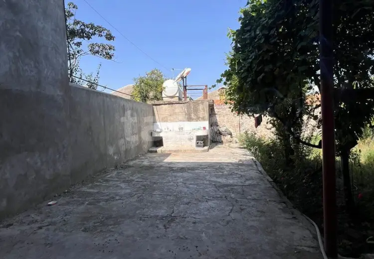 7 otaqlı mənzil , Gəncə