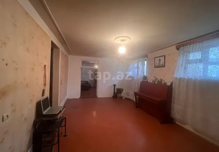 7 otaqlı mənzil , Gəncə