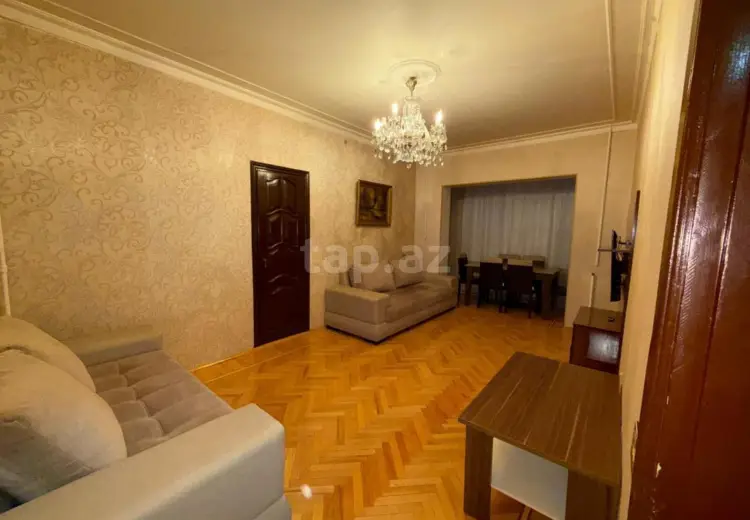 4 otaqlı mənzil , Bakı