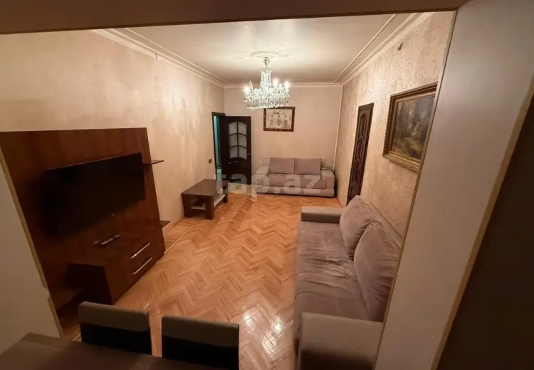 4 otaqlı mənzil , Bakı