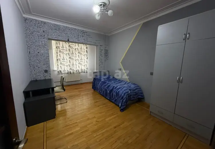 4 otaqlı mənzil , Bakı
