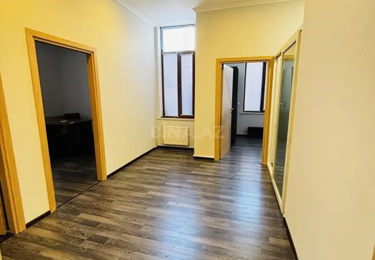 70 m² Obyekt / Ofis Kirayə (aylıq), Nərimanov, Bakı