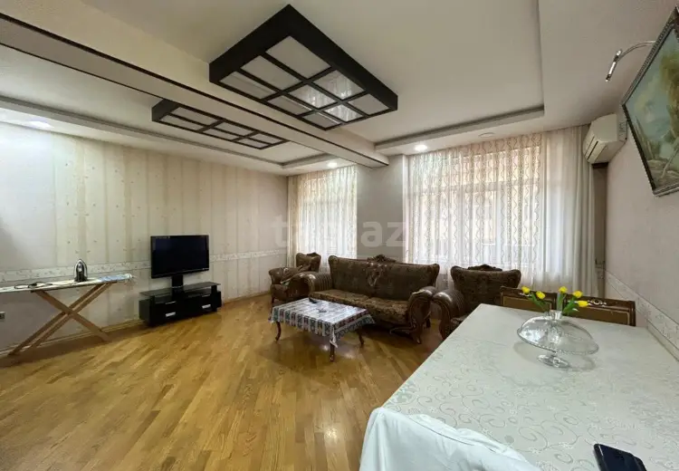 3 otaqlı mənzil , Bakı