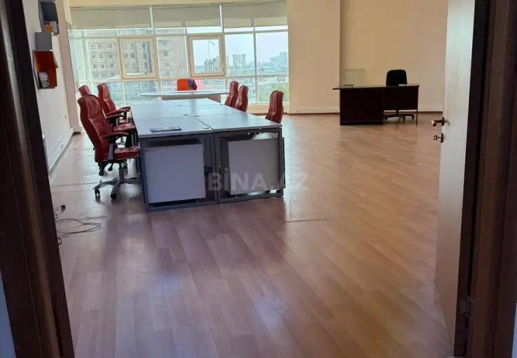 250 m² Obyekt / Ofis Kirayə (aylıq), Nəsimi, Bakı