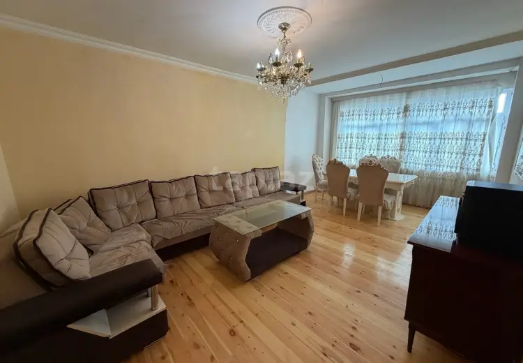 3 otaqlı mənzil , Gəncə