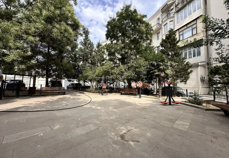 3 otaqlı mənzil Satılır, İçəri şəhər, Səbail, Bakı