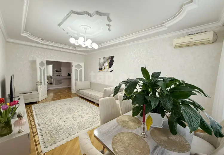 3 otaqlı mənzil , Bakı