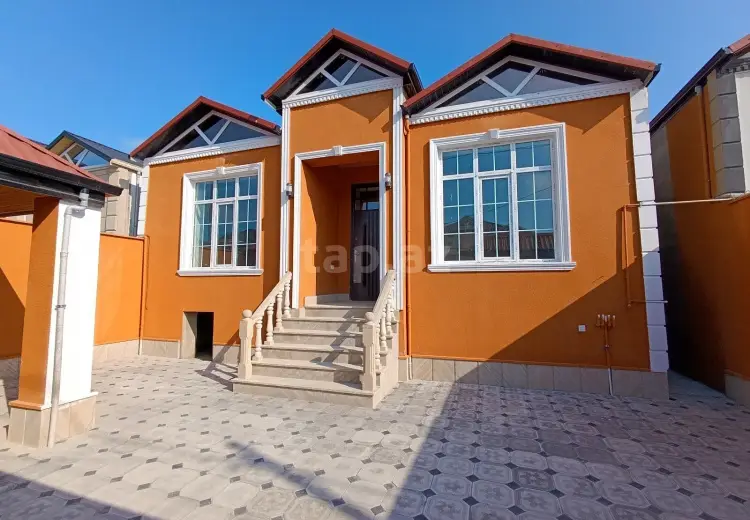 4 otaqlı mənzil , Bakı